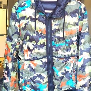 MARCCAIN Lightweight down jacket.
